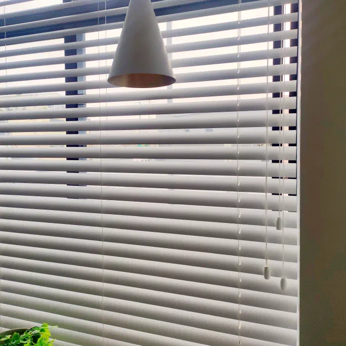 persiana-horizontal-persiana-pvc-para-oficina
