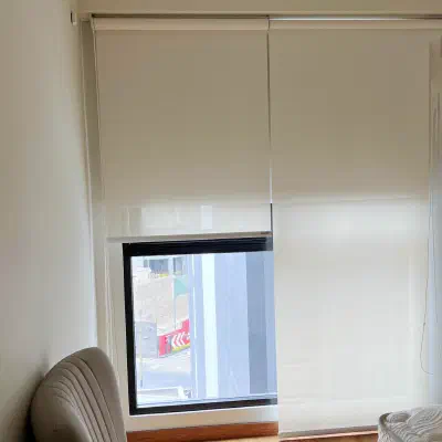 roller-doble-screen-blackout-dormitorio